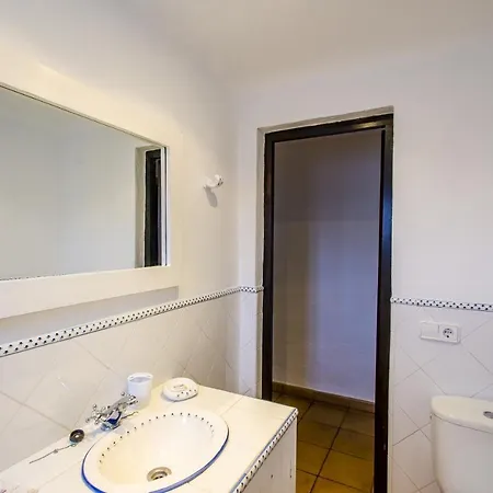 Bini Andu Villa Binibeca